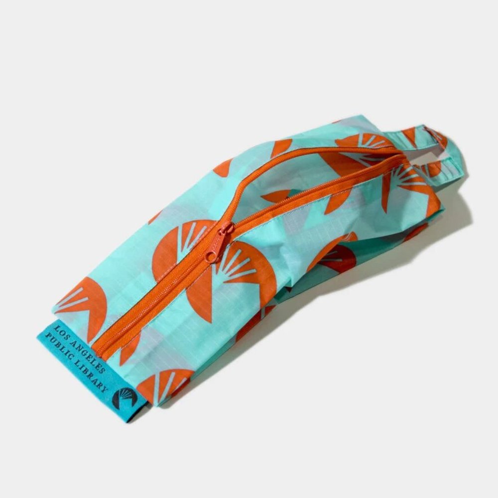 NWOT BAGGU 3D Zip Pouch, LAPL